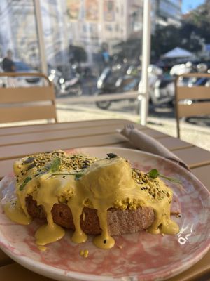   at Pequeno Café e Bistrô - Arroios in Lisbon