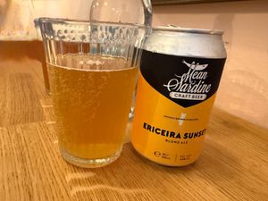 Local Brew at Pequeno Café e Bistrô - Arroios in Lisbon