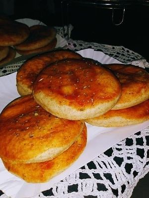 Pizzettas integrales at Sano y Delicioso in Buenos Aires