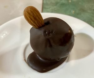 Chocolate teuffle  at Estrella Negra in San Pedro De Atacama