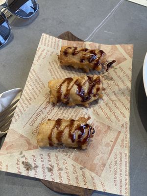 Orange jelly fungus tempura   at Vegegood 素来很好 in Shanghai