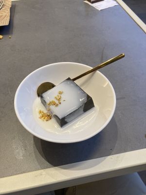Goma-pudding with coconut milk  at Vegegood 素来很好 in Shanghai