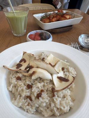   at Vegegood 素来很好 in Shanghai