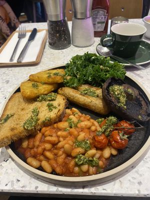   at 17 Grams in Brighton