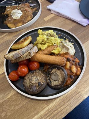 Vegan fry up  at 17 Grams in Brighton