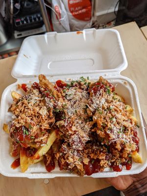 BBQ Chick'n Loaded fries at Huns in Leicester