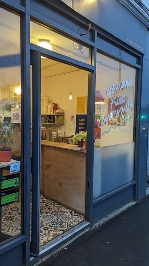  at Huns in Leicester