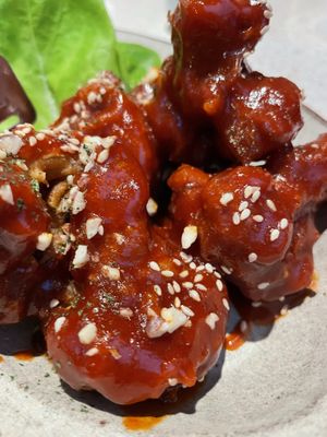 Best chicken so far - cauliflower  #Veganuary at Little Tree Food 小小樹食 - Xiǎo Xiǎo Shù Shí in Taipei