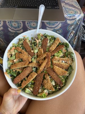 Salad with chicken and tempeh  at Salud Para Vida in San Pedro La Laguna
