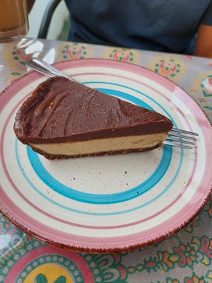 Chocolate caramel pie at Salud Para Vida in San Pedro La Laguna