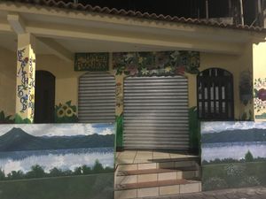 Shop front  at Salud Para Vida in San Pedro La Laguna