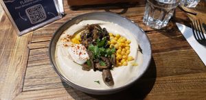 Houmous bilette at SoumSoum - Miromesnil in Paris