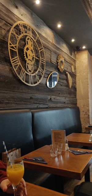  at SoumSoum - Voltaire in Paris