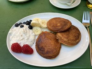 Pancakes mit Skyr   at Café am Kloster in Reichenau