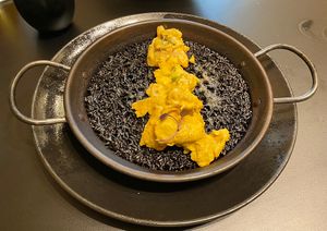 Arroz negro con satay de carne vegetal  at Street & Soul in Toledo