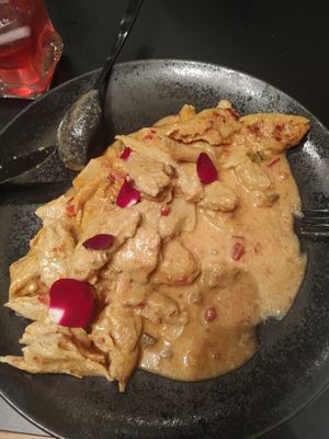 Strogonoff vegano at Street & Soul in Toledo