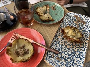 Alcachofas con trufas  at Street & Soul in Toledo