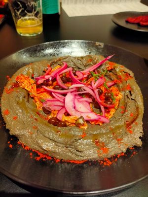 Hummus de Ceci Neri at Street & Soul in Toledo