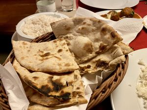 Vegan Naan bread at Shiva in St Johann In Tirol