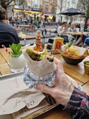 Veggie burrito without sour cream and 2 for 1 margaritas 4:30-6:30pm at Donki in Leuven