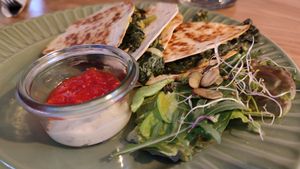 Quesadilla with spinach at Las in Zakopane