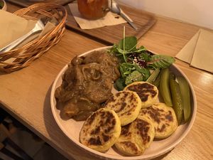 Maczanka z moskolami, yummy!  at Las in Zakopane