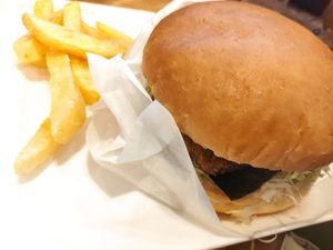 Wasabi burger at KOMEDA is in Tokyo