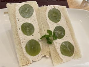 shine muscat fruit sandwich at KOMEDA is in Tokyo