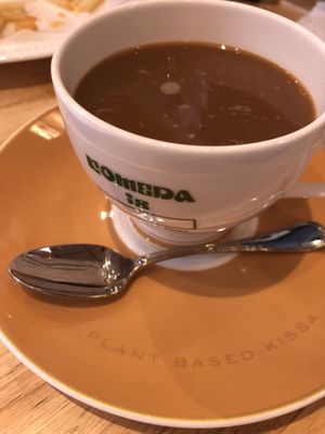 Oat milk caffe  at KOMEDA is in Tokyo