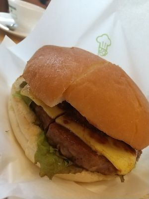 vegan burger at KOMEDA is in Tokyo