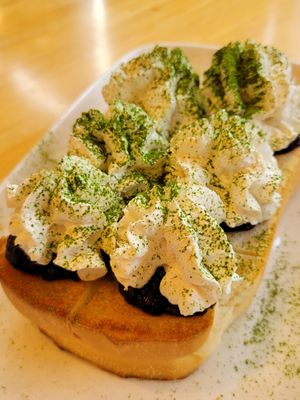 Matcha toast at KOMEDA is in Tokyo