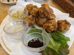 Breakfast at KOMEDA is in Tokyo