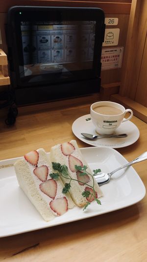 Strawberry sandwich   at KOMEDA is in Tokyo