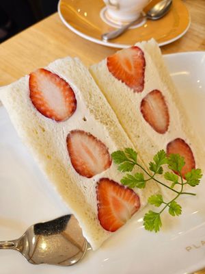 Strawberry sandwich at KOMEDA is in Tokyo