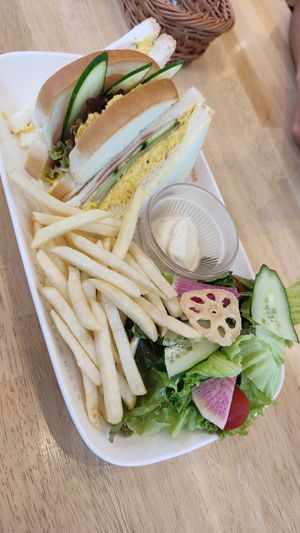  at KOMEDA is in Tokyo