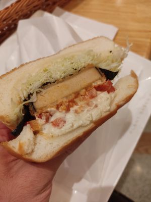  at KOMEDA is in Tokyo