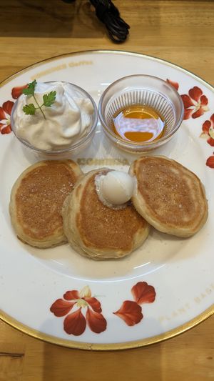  at KOMEDA is in Tokyo