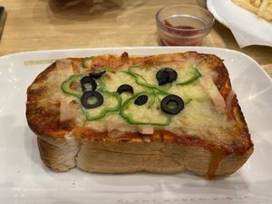 Pizza toast - yum  #Veganuary at KOMEDA is in Tokyo
