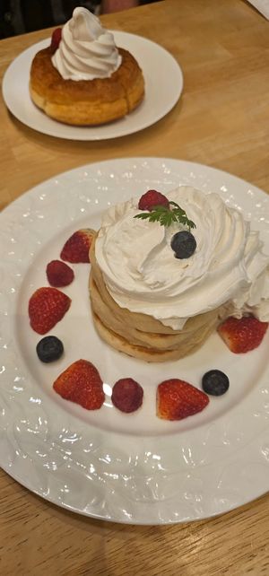 Pancakes at KOMEDA is in Tokyo