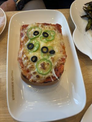 pizza toast   at KOMEDA is in Tokyo