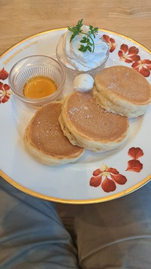  at KOMEDA is in Tokyo