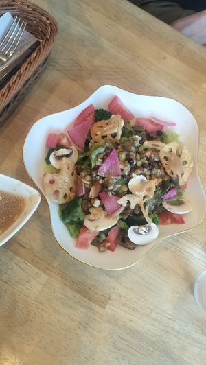 Salad at KOMEDA is in Tokyo