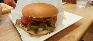 Saucy and succulent curry burger at KOMEDA is in Tokyo