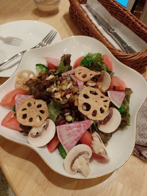  at KOMEDA is in Tokyo