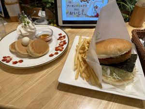 Vegan fish burger and pancakes   at KOMEDA is in Tokyo