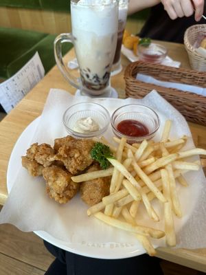  at KOMEDA is in Tokyo