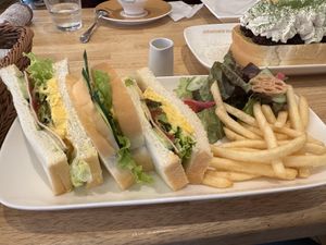 Mixed Sandwich Plate  at KOMEDA is in Tokyo