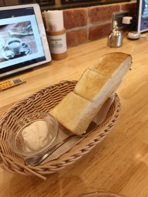  at KOMEDA is in Tokyo