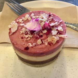 Vegan Neapolitan  at Wise Cicada Wholefood Cafe in Auckland