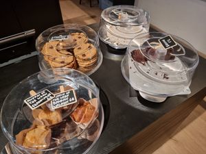 Cakes and cookies at counter, all vegan at IzyCoffee in Izegem